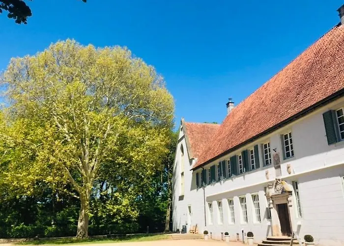 K1889 - Elin شقة رين