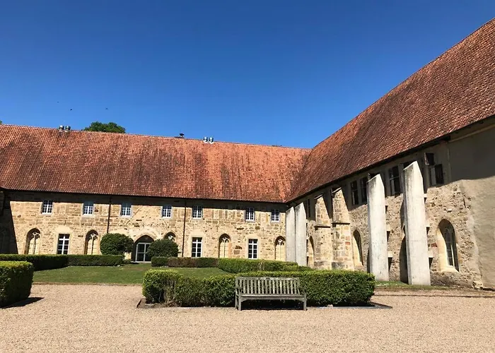 K1889 - Elin شقة رين